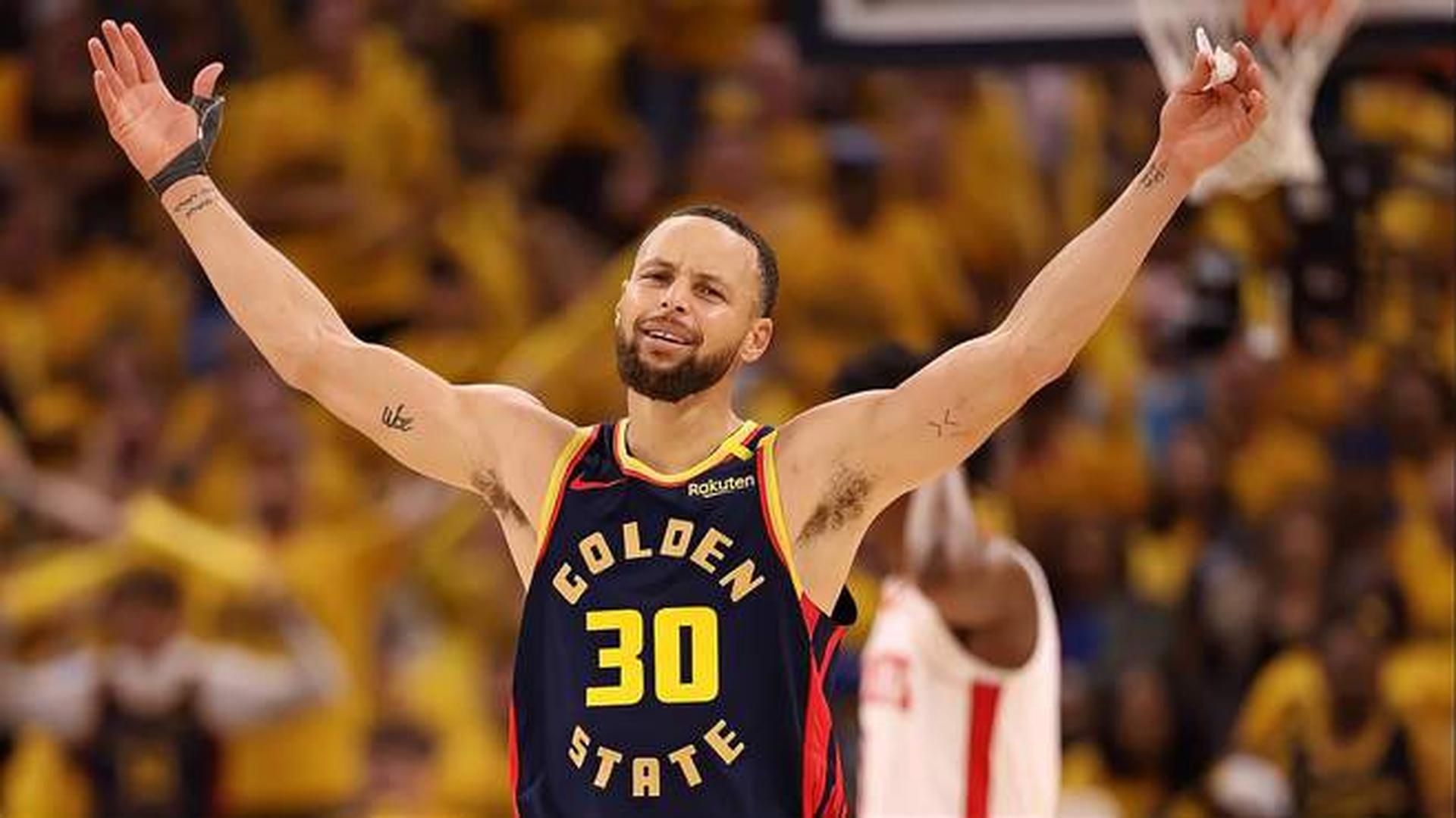 2025 赛季回顾：山本由伸在世界大赛第七战投出的最后三振，获选年度“最强心脏瞬间”