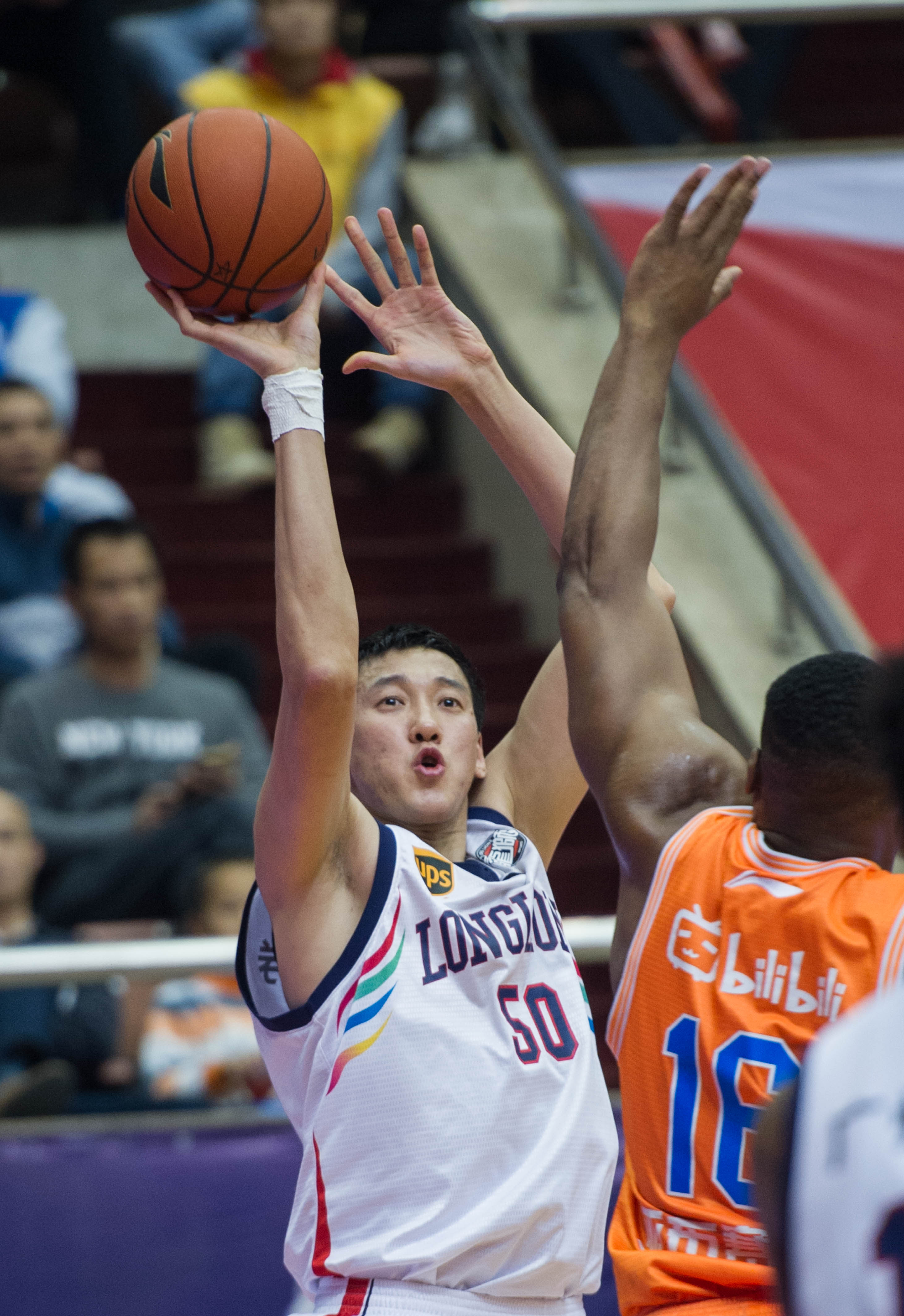 曼联旧将：B费要学会包容队友，而利马是一位天生领袖