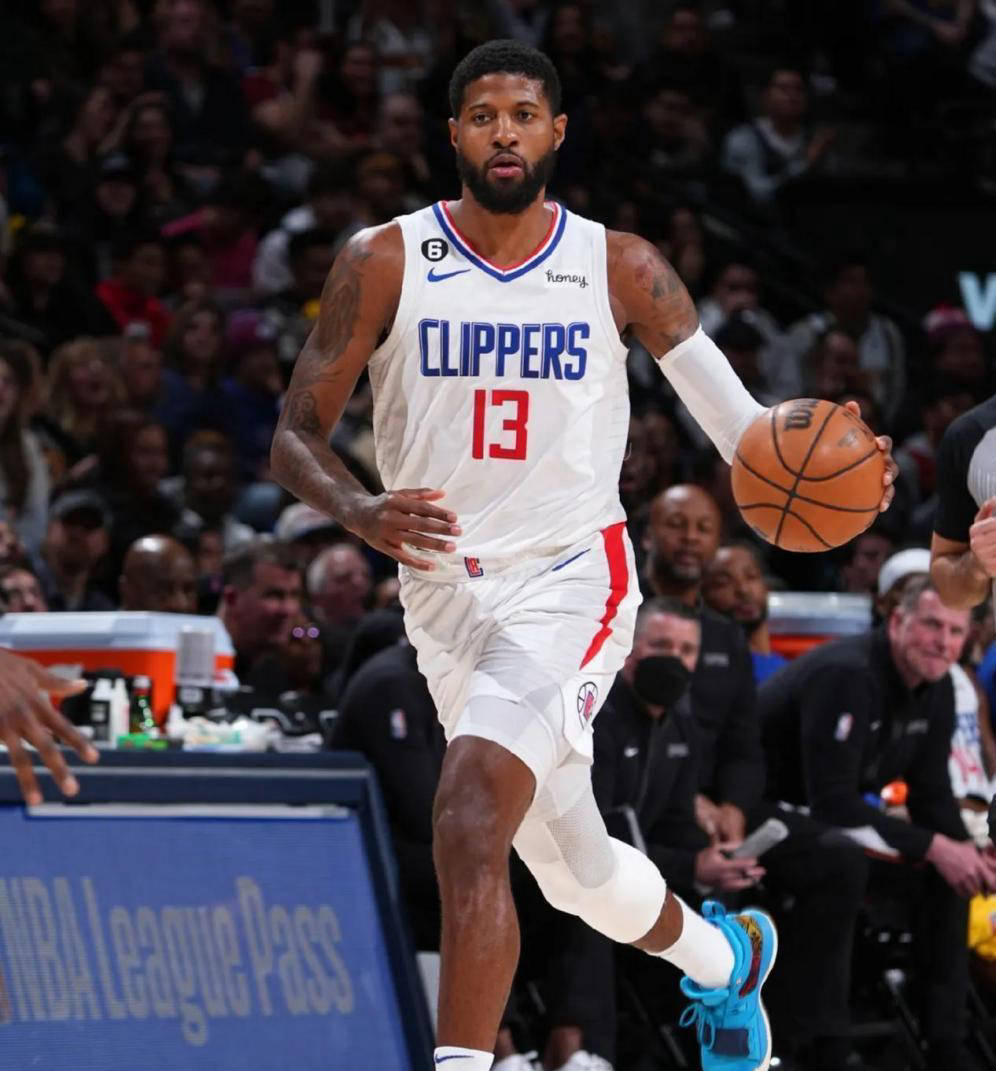 【2K手游】分享全明星赛精彩时刻，赢NBA正版礼品！