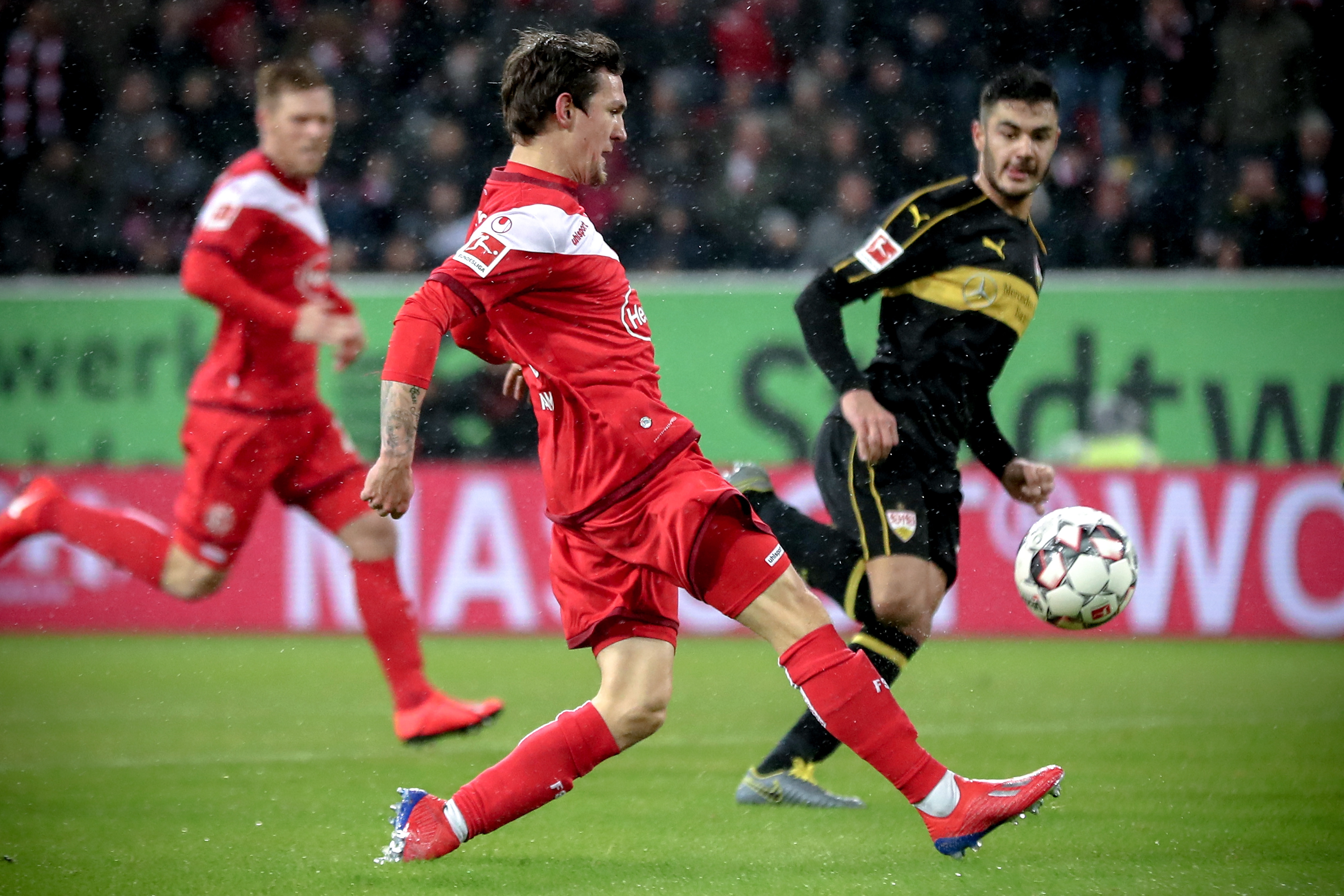 体操名将桑兰现状：瘫痪15年后嫁经纪人，婚后被丈夫和儿子宠上天