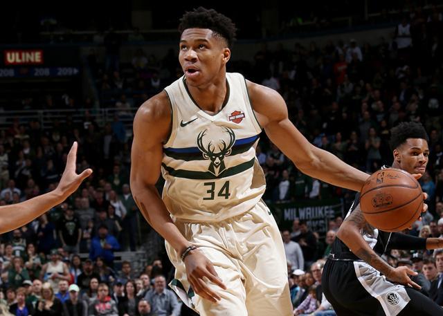 大谷翔平在 2022 年投出单季 219 次三振，并在打击端击出 34 轰，震烁古今