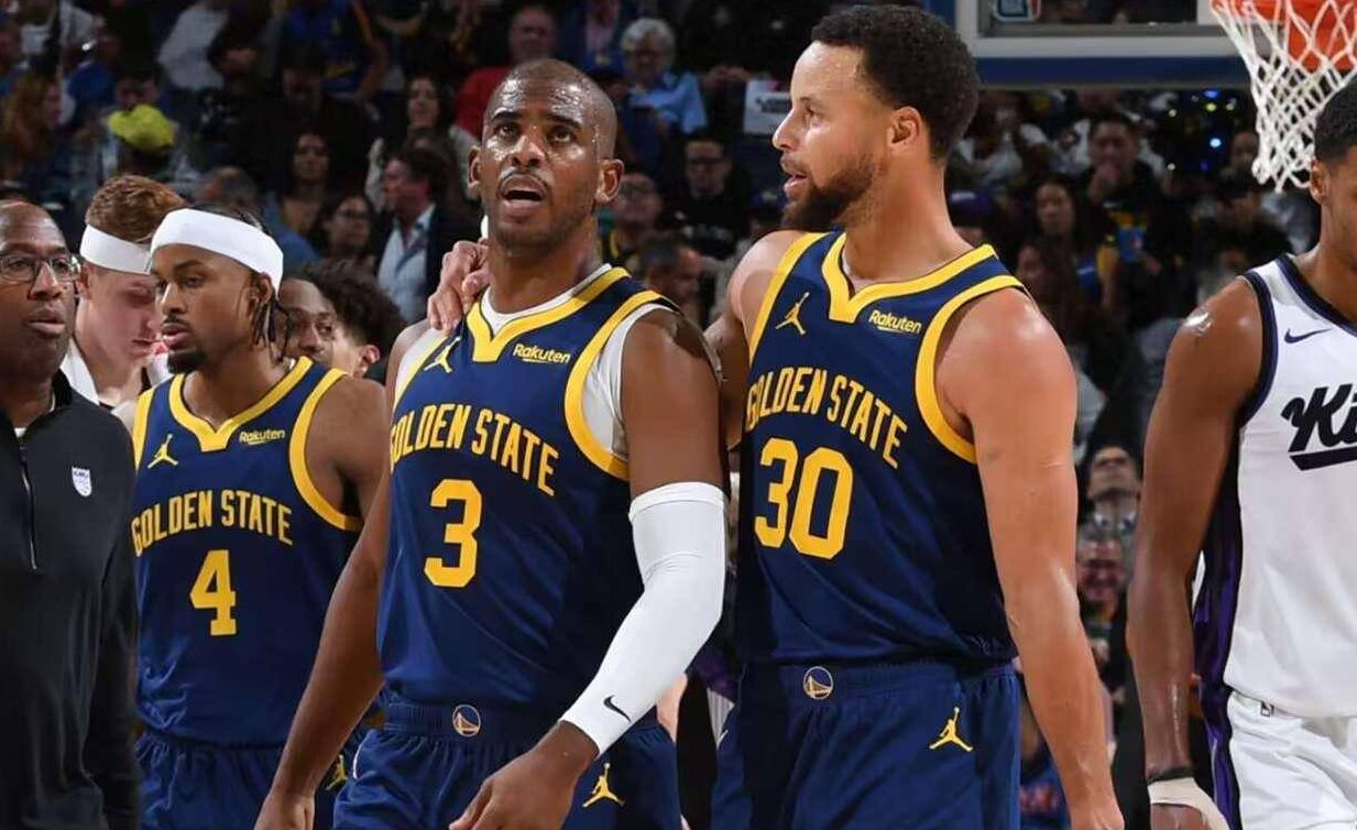 《艾尔登法环》幽影树化身：揭秘阶段数量与战斗策略